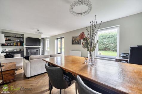 Living Dining Room