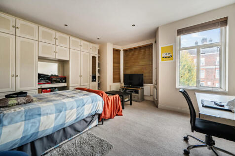 1373163-5-6909f93...