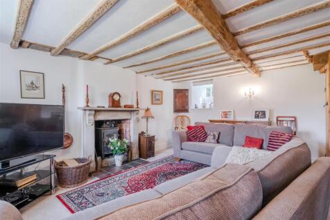 Reception Room 1-3.jpg