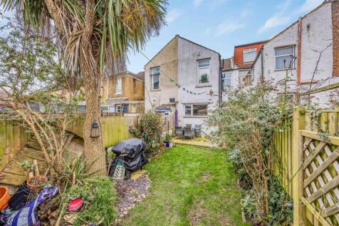 31 Bertie Road, Southsea-Small-PorticoMarketing-So