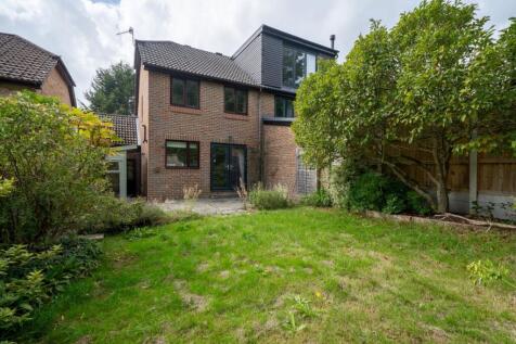 29-web-or-mls-78 WOODBURY ROAD FINISHED EDITS-26