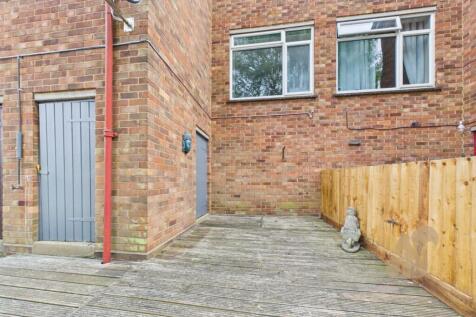 CAM05565G0-PR0099-STILL003.jpg