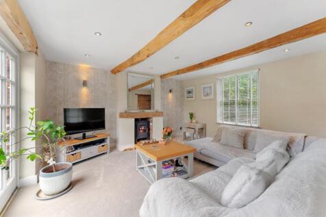 Laburnum Cottage-15.jpg