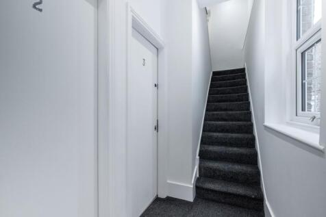 apartment_door
