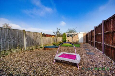 Garden / Outbuilding