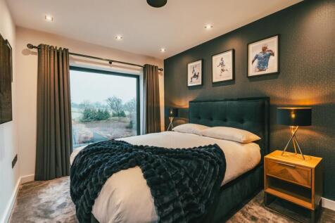 5 bed, 4 bath Detached in Sheffield - Photo 34