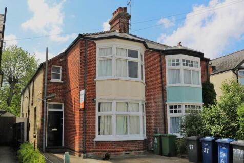 External a - 27 Highworth Avenue.JPG