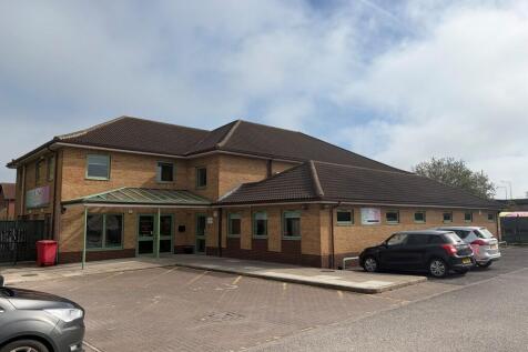 Office to rent in hedon