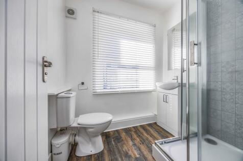 21 Norwich Avenue...