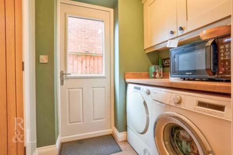 20 Ragley Close (14).jpg