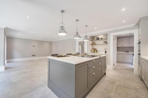 Kitchen-Dining-Family Room.jpg