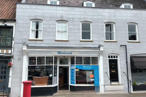 Shop to rent in beverley