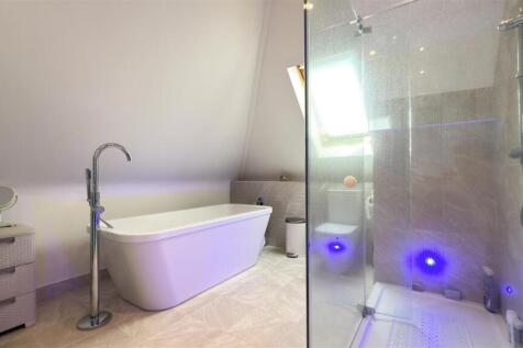 BINGHAM AVENUE-16.jpg