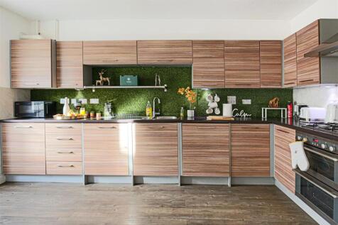 Kitchen 6.jpg