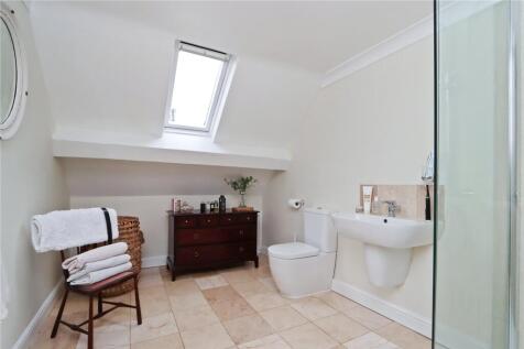 En Suite Shower Room