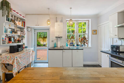 A18 - Devington P...