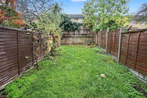 150 Winsor Terrace, Winsor Park Estate, Beckton, London E6 6LD