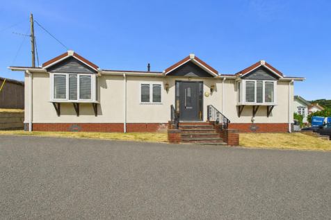 Lower Lodge - External .png
