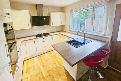 Fitted Kitchen