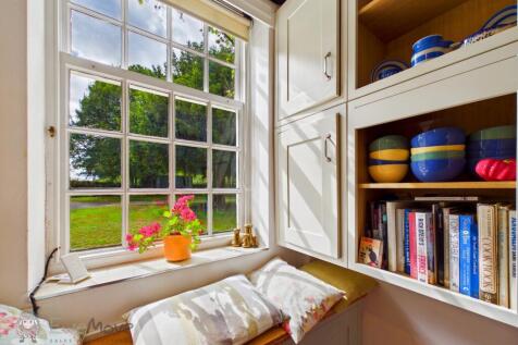 Window Seat