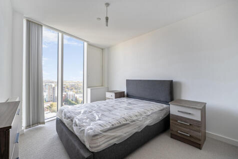 1365169-6-68e7a15...