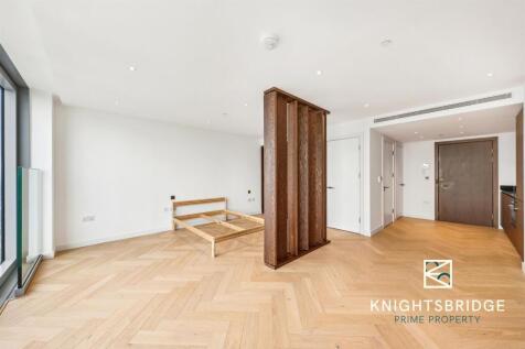 60 12 40 Landmark Square (14).jpg