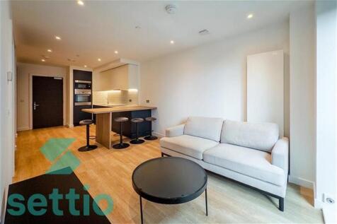 Available Now | Luxury One Bedroom Apartment| Premium Resident Amenities | 24-Hour Concierge | Gym & 2 Large Co-Working Spaces with Meeting Rooms | Exclusive Lounge.35 Residents' Bar | Oxford Road Sta