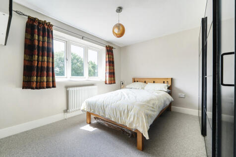 1324403-1-687637a...