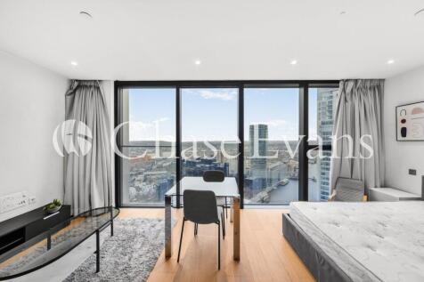 Living/Sleeping Area