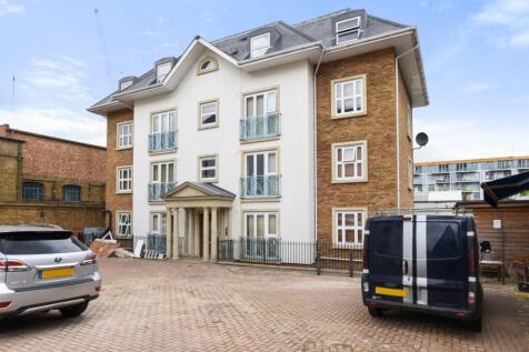 - Exterior - 1