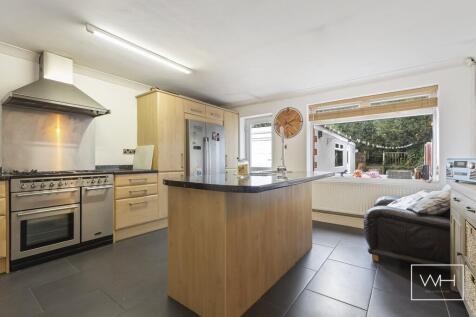 56 Malton Rd, Scawsb