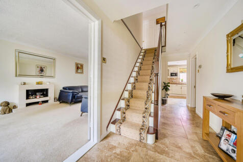 1315362-10-685c03...