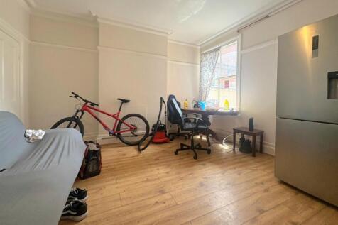 Communal Lounge