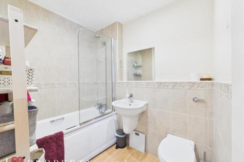 CAM05016G0-PR0106-ST