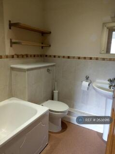 Family Bathroom Internals