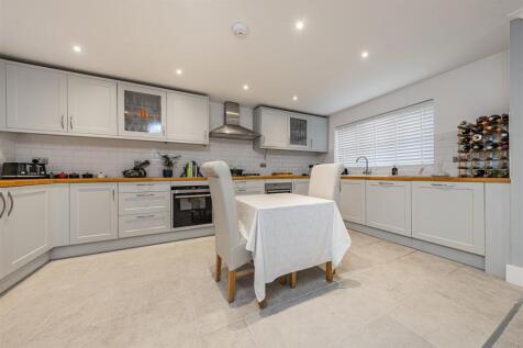 Photo Oct 31 2025, 10 13 38 AM.jpg