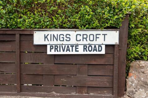 25 Kings Croft 24.jpg