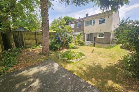 Rear and Gardens.jpg