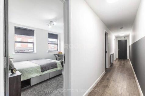 queens-road-ls6-1hy-1060827