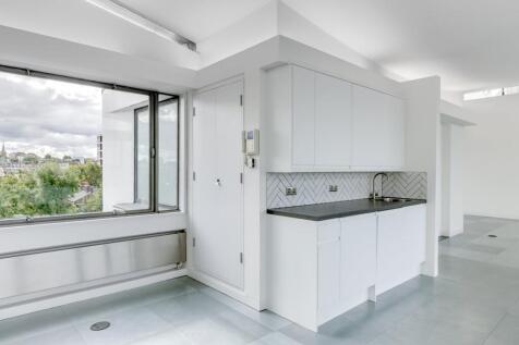 Notting Dale 28092022  High Res15.jpg