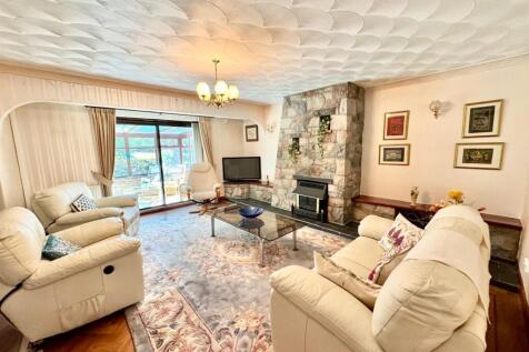 PHOTO-2025-06-10-15-00-38 (16).jpg