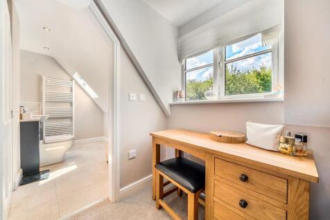 From MASTER to EN-SUITE.jpg