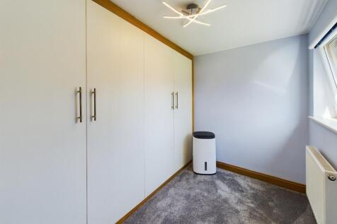 Dressing Room / Study