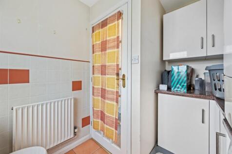 Utility Room/Downstairs WC