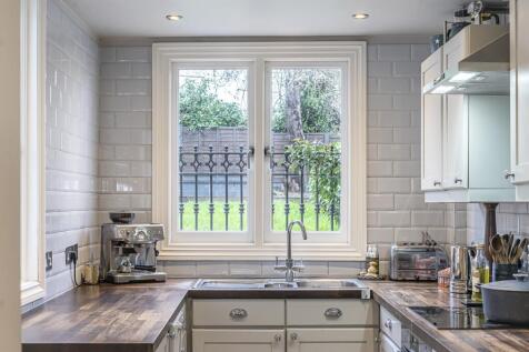 107-Pembroke-Rd-022