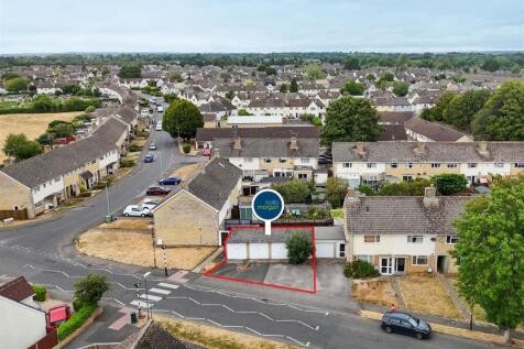 Garage Block @ Cranhams Lane Cirencester, Gloucest