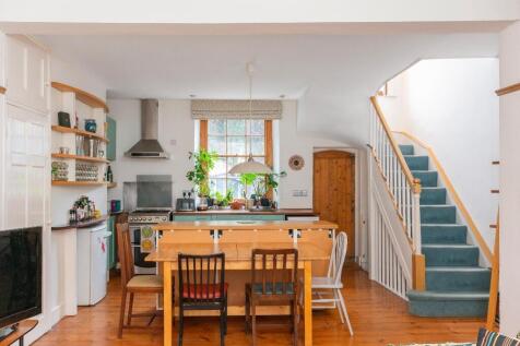 2P1SMR - Reception E.jpg