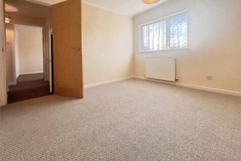 Bedroom 4 (Rear)