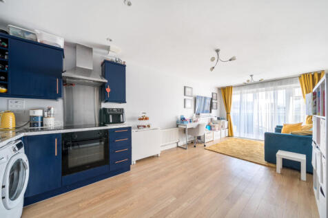 1401976-10-696fd5...