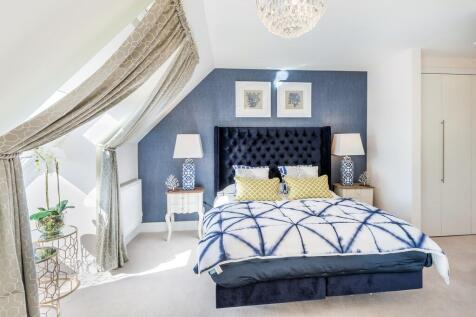 belwood oaks, penicuik